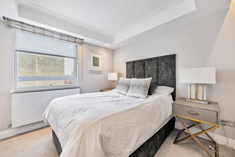 2 bedroom flat to rent, FUlham Road, Chelsea, London, SW3