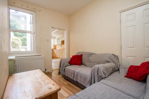 5 bedroom terraced house to rent, Roedale Road, Brighton BN1