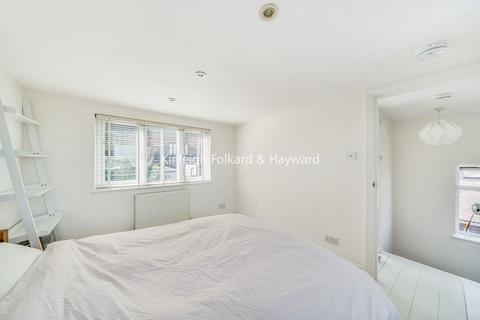 49 Muswell Hill Place, London, N10 3RP