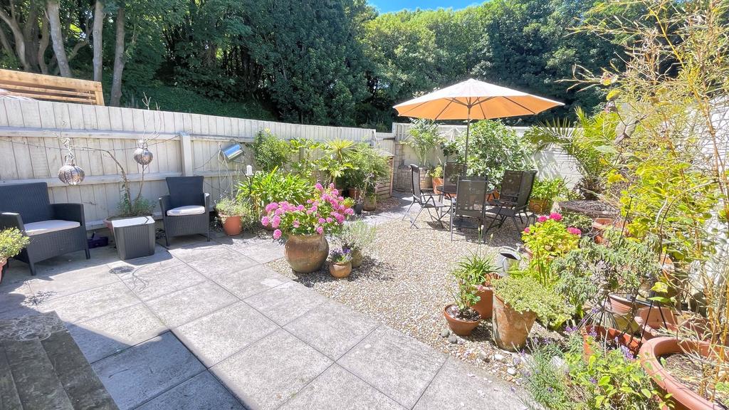 Garden 3