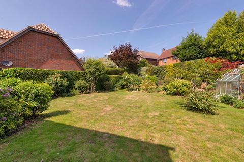 4 bedroom property for sale, Bickmore Way, Tonbridge, TN9