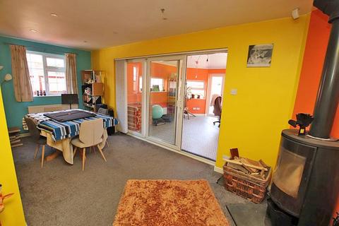 4 bedroom detached bungalow for sale, OSBOURNE DRIVE, HOLTON LE CLAY