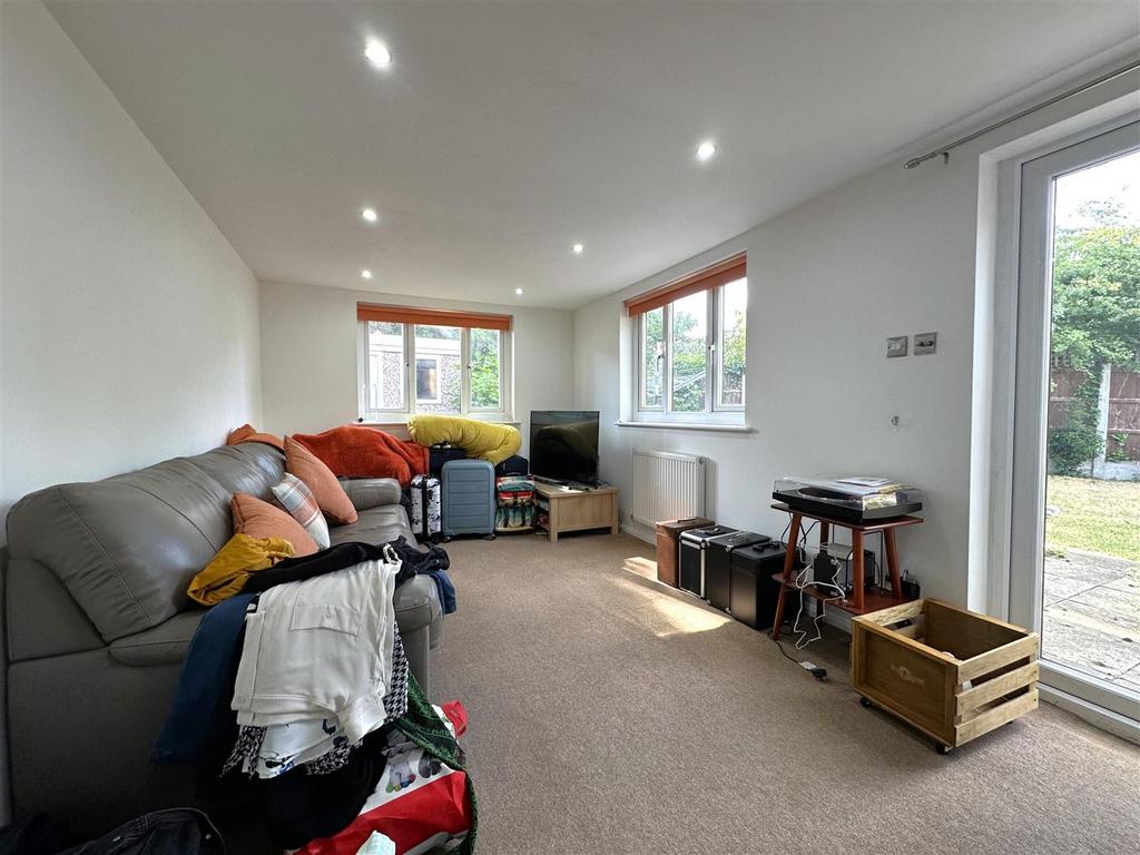 Ground Floor Bedroom/ Reception Room 760