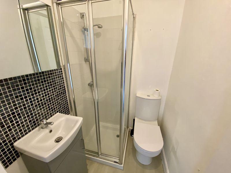 Shower room/WC -...