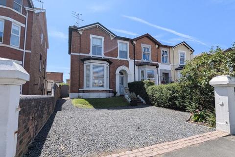 4 bedroom property to rent, Golf Open 2026 - Manchester Road, Southport - Sleeps 8