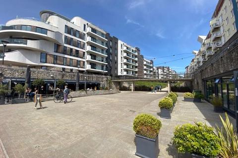 2 bedroom apartment for sale, Millennium Promenade, Bristol, BS1