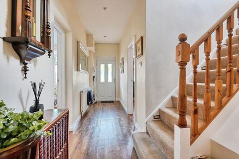 4 bedroom end of terrace house for sale, Springfield Road, Sutton Coldfield, B76 2SJ