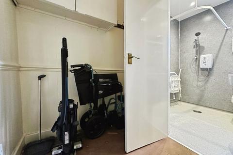 3 bedroom terraced house for sale, Robert Street, Bury