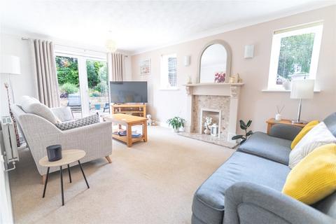 4 bedroom detached house for sale, Merebank Close, Rochdale OL11