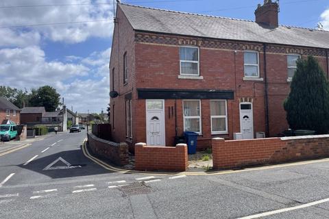 Vicarage Hill, Rhostyllen