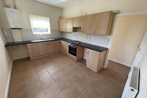 2 bedroom end of terrace house for sale, Vicarage Hill, Rhostyllen