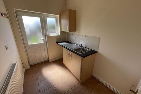 2 bedroom end of terrace house for sale, Vicarage Hill, Rhostyllen