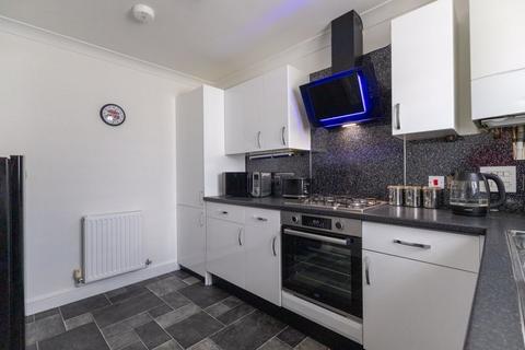 4 bedroom townhouse for sale, Weaver Close, Oswestry