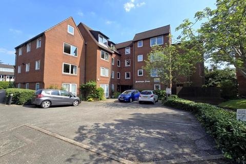 1 bedroom retirement property for sale, Oakdene Close, Hatch End