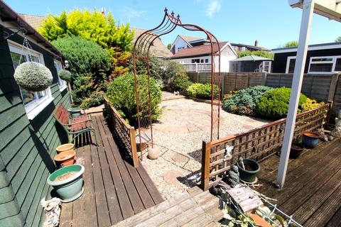 4 bedroom semi-detached house for sale, Dyrham Parade, Stoke Lodge