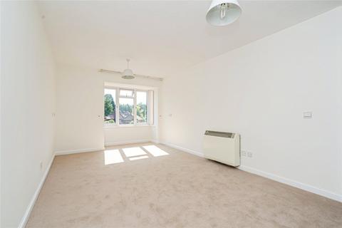 1 bedroom apartment for sale, Cedar Court (Addlestone), Addlestone KT15