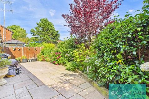 2 Crestfold, Little Hulton, Manchester, M38 0BF