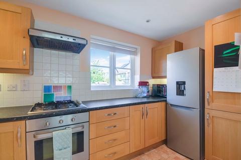 7 Augustine Way, Oxford, OX4 4DG