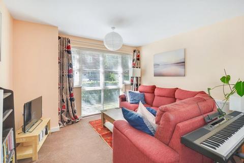 7 Augustine Way, Oxford, OX4 4DG