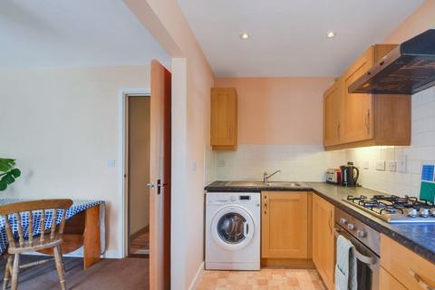 7 Augustine Way, Oxford, OX4 4DG
