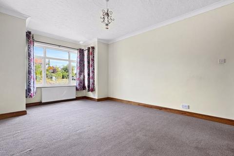 4 bedroom detached bungalow for sale, Pallance Road, Northwood PO31