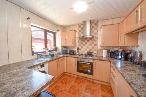 94 Cale Lane, Aspull, Wigan, WN2 1HB