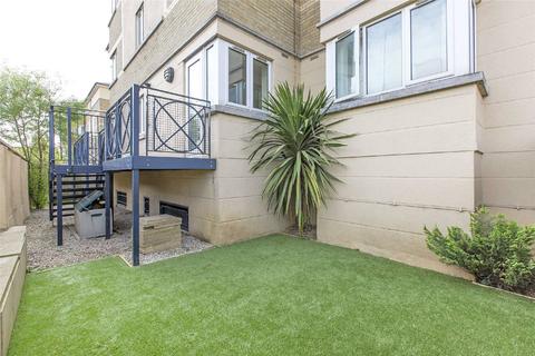 1 bedroom flat to rent, Beresford House, Rubens Place, London, SW4