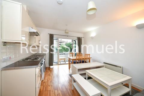 2 bedroom apartment to rent, Old Bellgate Place, London E14