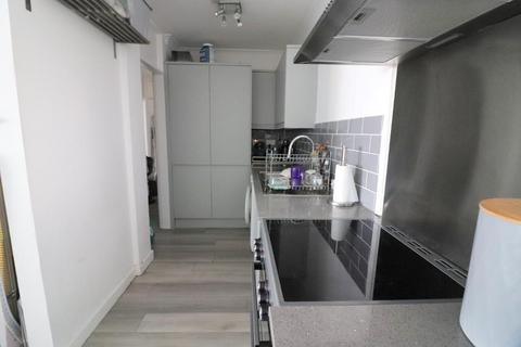 undefined, Luton LU4