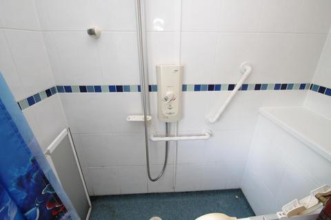 33 Darby Crescent, Ebbw Vale, NP23 6QE