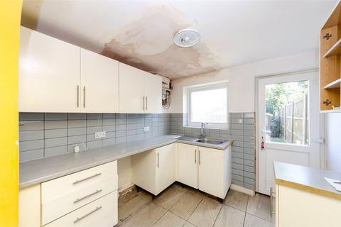 undefined, Bro Tudur, Llangefni, Isle of Anglesey, LL77