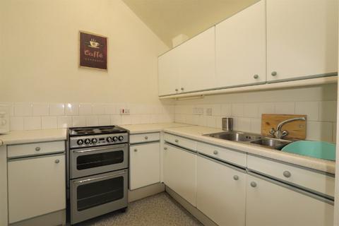 3 bedroom flat to rent, Home Street, Edinburgh, EH3