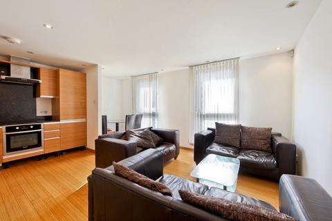 3 bedroom apartment to rent, Westferry Road, Isle of dogs, London E14