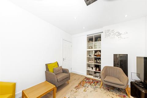13 Meadow View Road, Thornton Heath, CR7 7HA