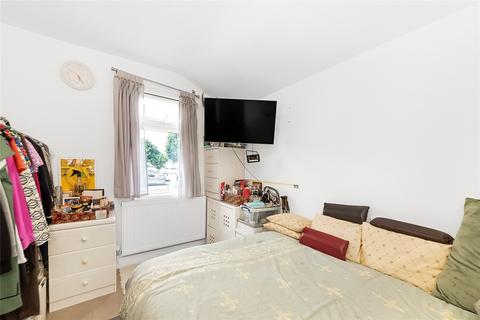 13 Meadow View Road, Thornton Heath, CR7 7HA