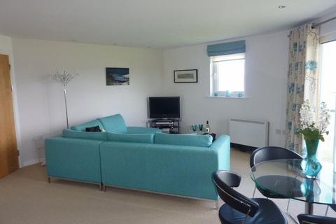 2 bedroom flat to rent, Flat , Cwrt Mary Welch, Pentre Doc Y Gogledd, Llanelli