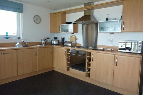 2 bedroom flat to rent, Flat , Cwrt Mary Welch, Pentre Doc Y Gogledd, Llanelli