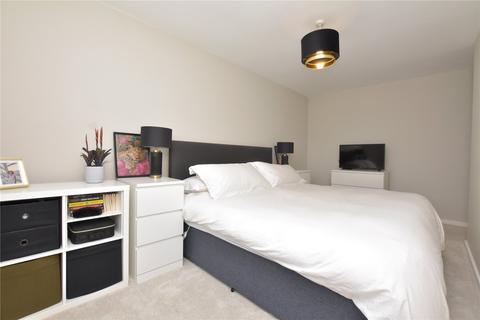 34 Consort Walk, Leeds, LS3 1NU