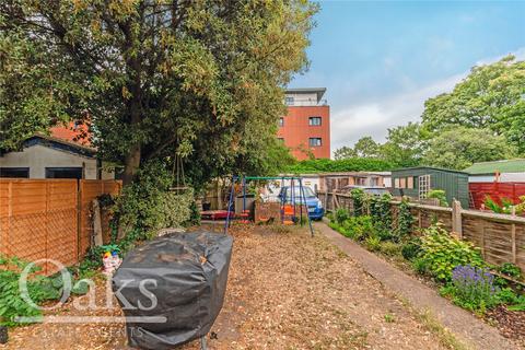 7 Baron Grove, Mitcham, CR4 4EH