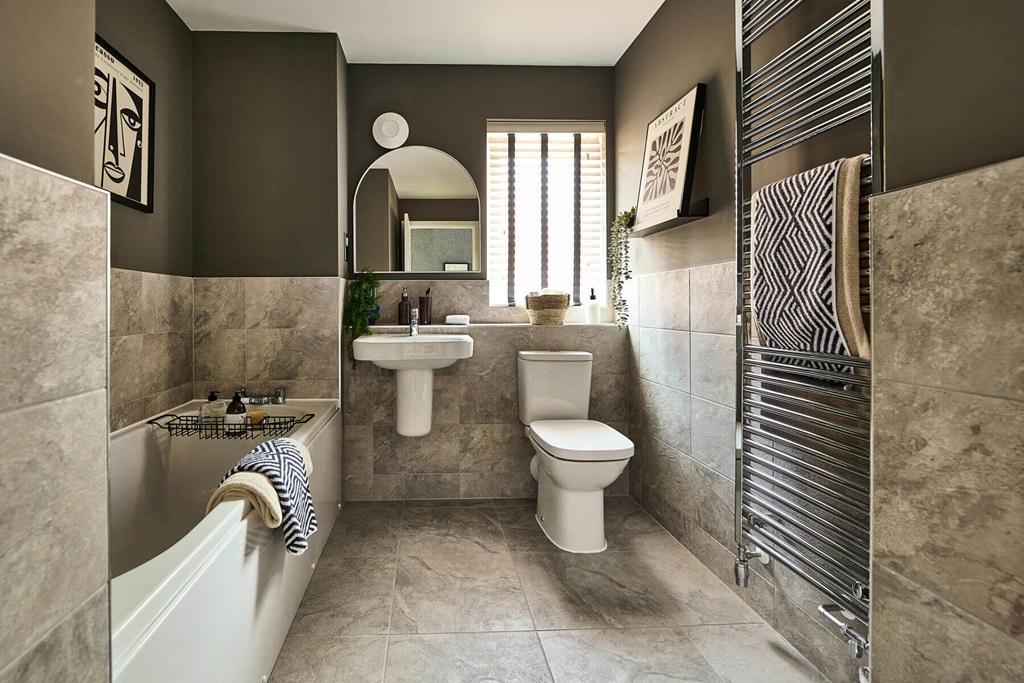 A family bathroom completes the first floor