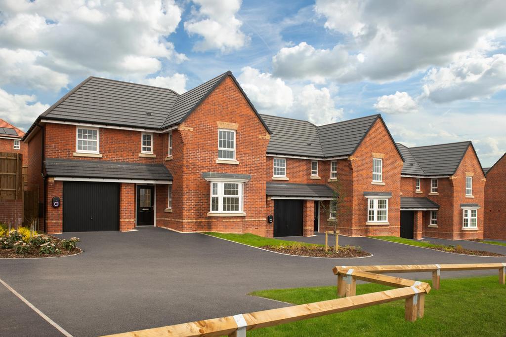 4 bedroom detached house for sale