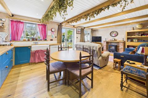 3 bedroom semi-detached house for sale, Grove Crescent, Barnwood, Gloucester