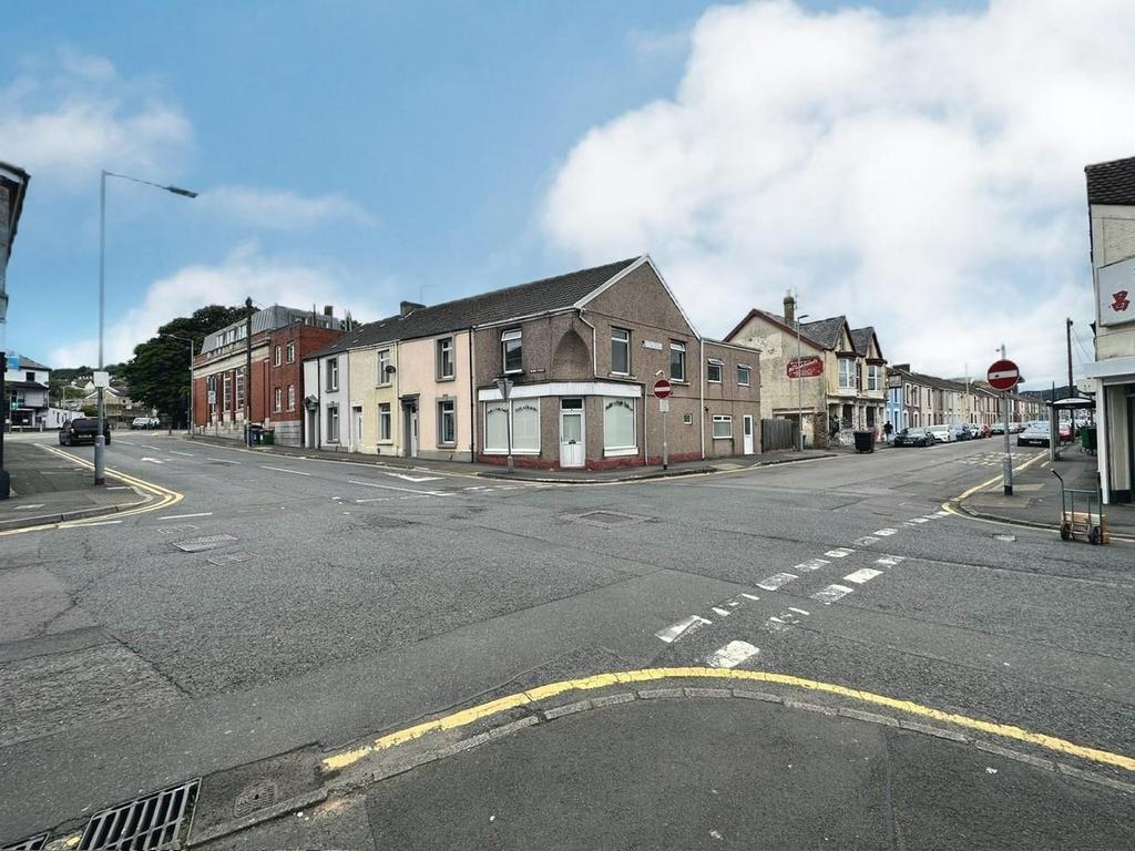 Thumbnail c3efa9f1-5cb6-4dfb-b414-73b86b111918.jpg