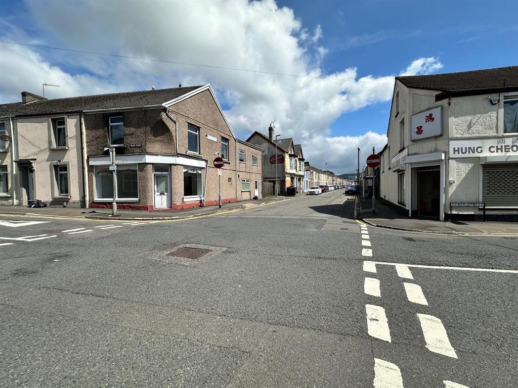 PHOTO-2025-07-11-22-33-28 (6).jpg