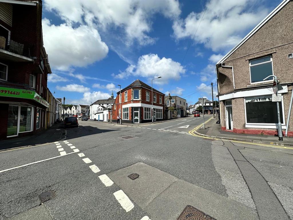 PHOTO-2025-07-11-22-33-28 (7).jpg