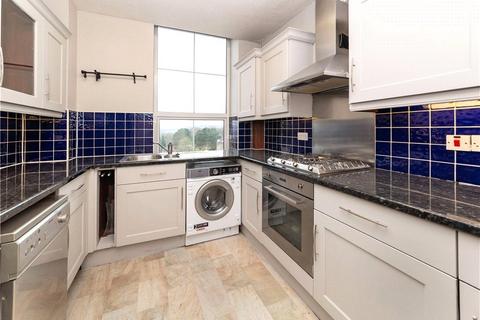 3 bedroom apartment to rent, Lady Park Avenue, Bingley, West Yorkshire, BD16