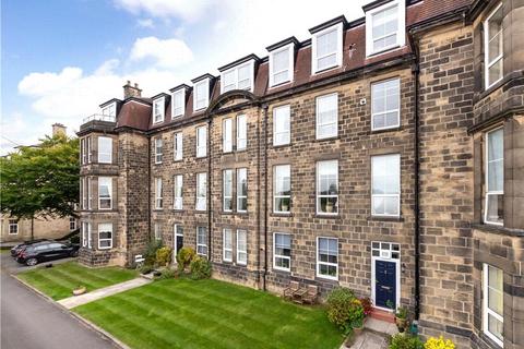 3 bedroom apartment to rent, Lady Park Avenue, Bingley, West Yorkshire, BD16