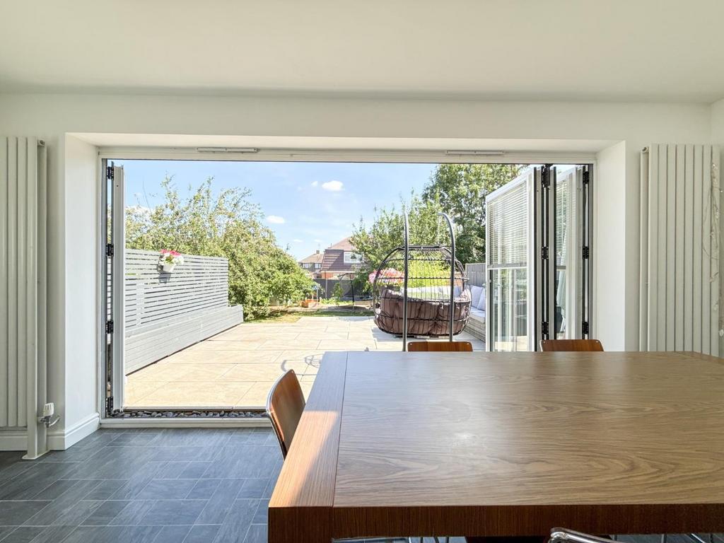 Open Plan kitchen / Dining Room