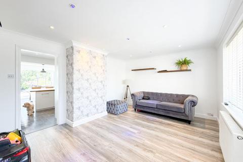 3 bedroom end of terrace house for sale, Earlstone Crescent, Bristol