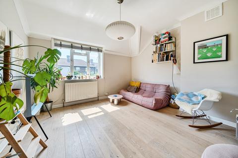 12a Longdown Road, London, SE6 3SN